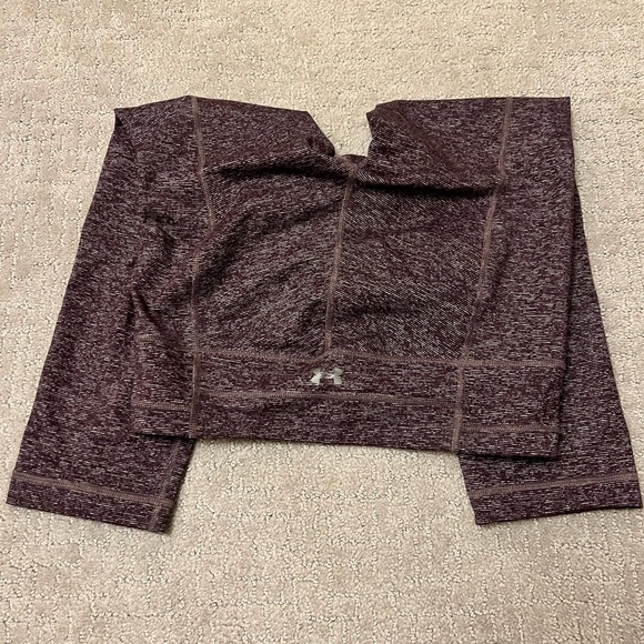 Under Armour womens purple capri tights size small - Picture 3 of 3